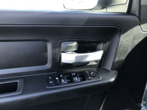 Used 2019 RAM 3500 Tradesman image 20