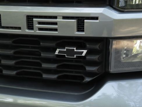 Used 2020 Chevrolet Silverado 1500 Custom w/ Custom Value Package AWD/4WD image 29