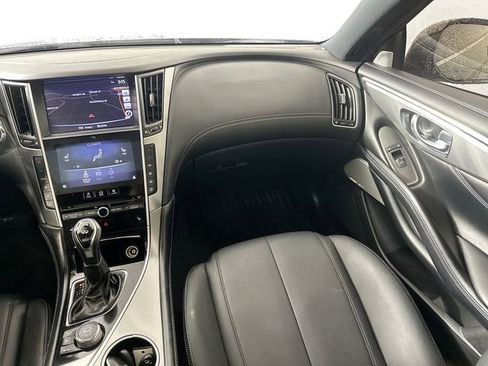 Used 2018 INFINITI Q60 3.0t Luxe w/ Sensory Package 3.0T Luxe AWD/4WD image 26