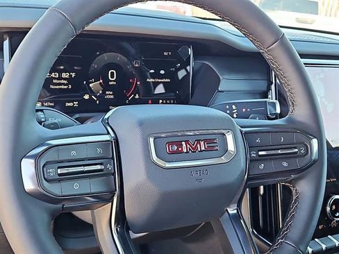 New 2026 GMC Acadia AT4 image 16