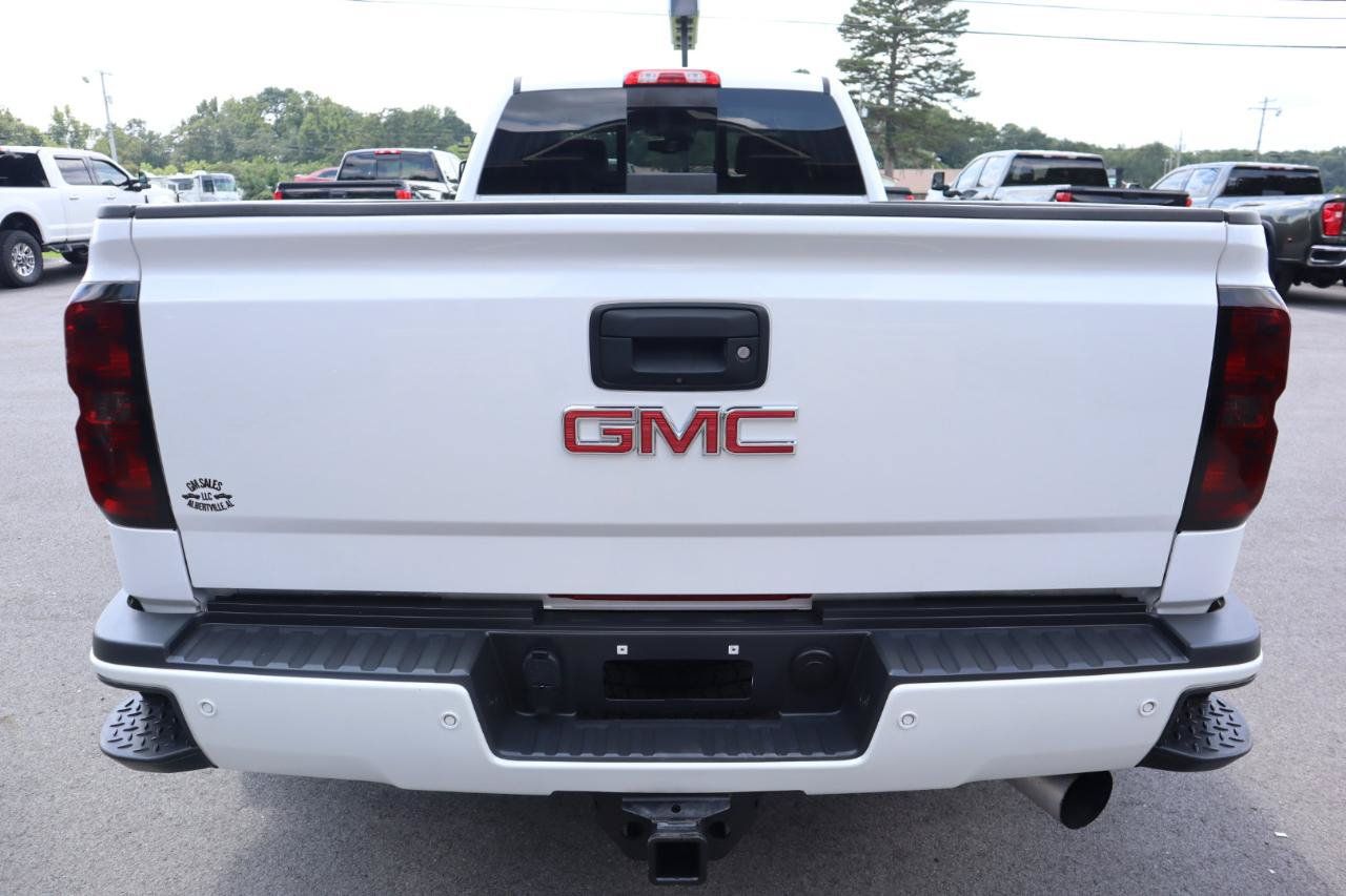Used 2018 GMC Sierra 3500 Denali w/ Duramax Plus Package AWD/4WD image 8