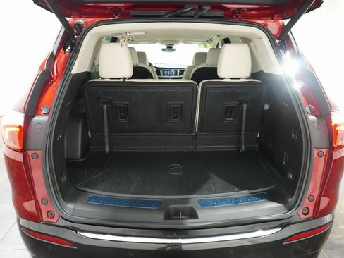 Used 2022 Buick Enclave Premium w/ Surround and Sites Package image 7