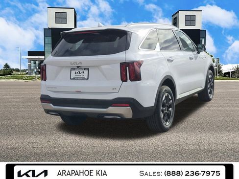 New 2026 Kia Sorento S image 5