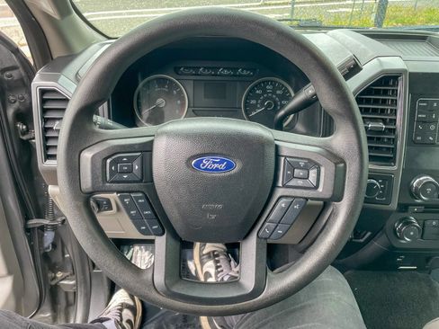 Used 2018 Ford F150 XLT AWD/4WD image 14