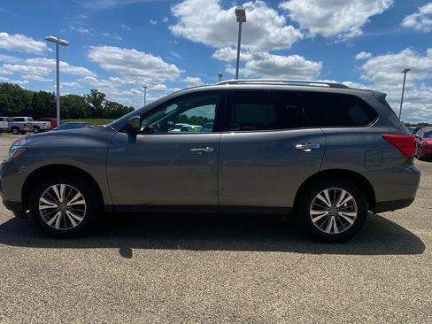 Used 2020 Nissan Pathfinder SL AWD/4WD image 6