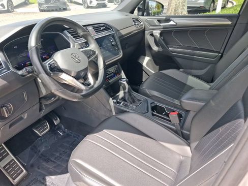 Used 2024 Volkswagen Tiguan SE R-Line FWD image 13
