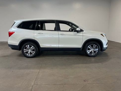 Used 2017 Honda Pilot EX-L image 2