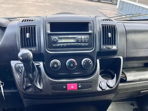 Used 2017 RAM ProMaster 2500 image 22