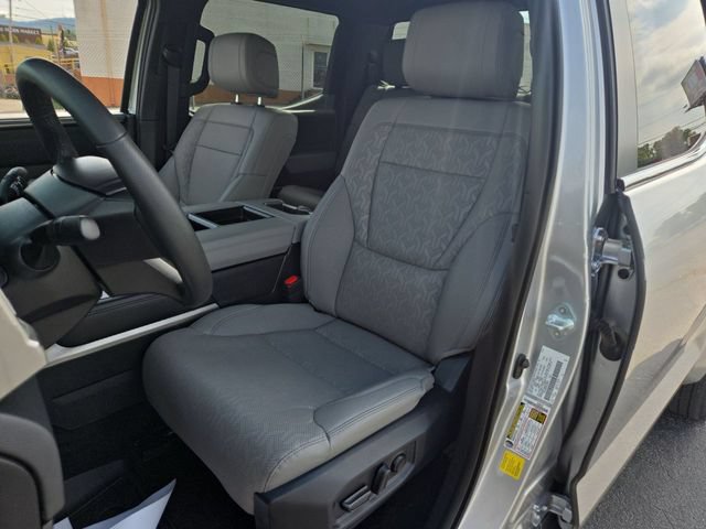Used 2025 Toyota Tundra Limited w/ Power Package AWD/4WD image 11