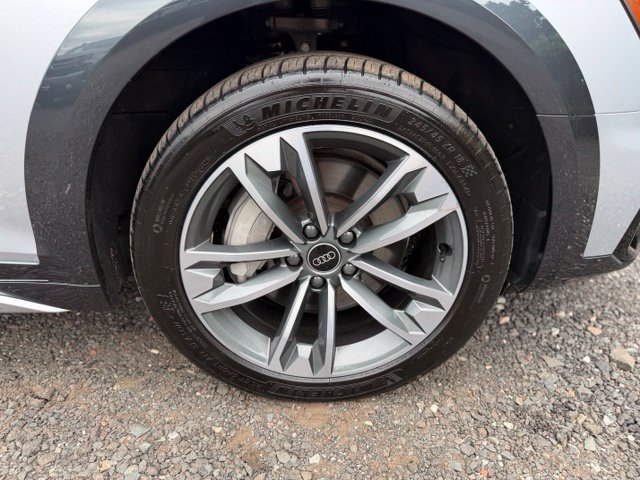 Used 2023 Audi A4 2.0T allroad Premium Plus AWD/4WD image 8