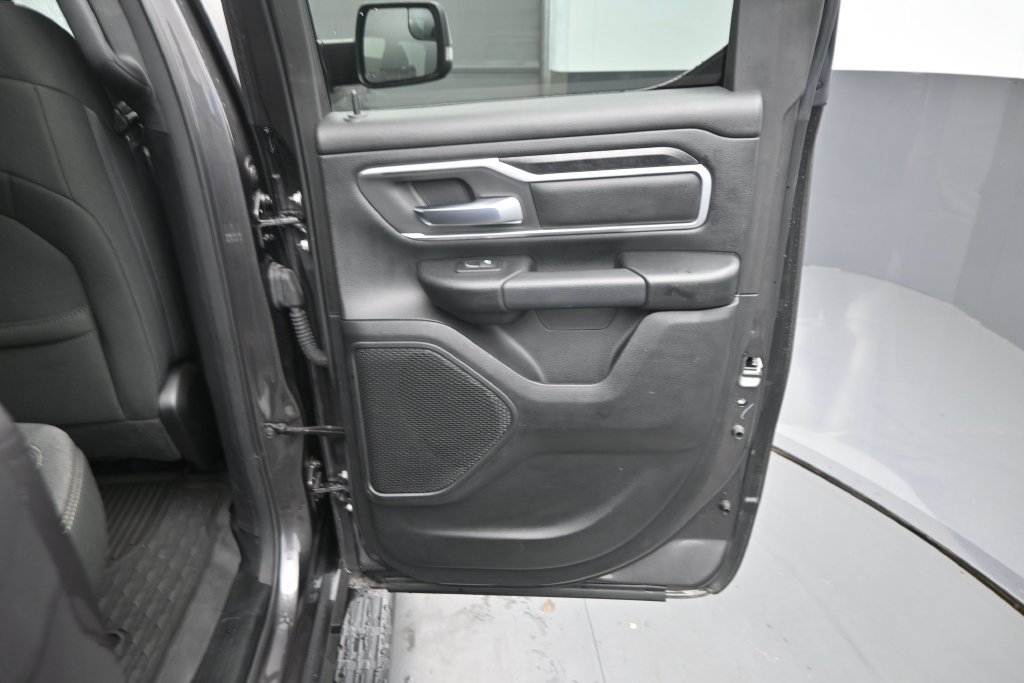 Used 2020 RAM 1500 Big Horn AWD/4WD image 19