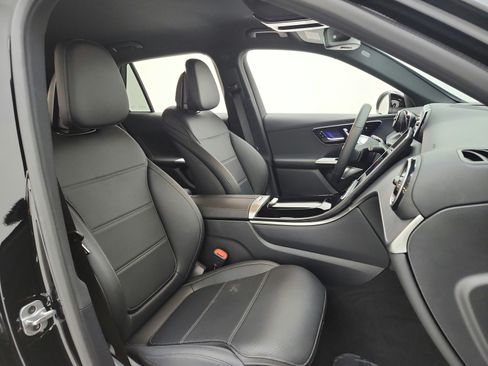 Certified 2026 Mercedes-Benz GLC 300 image 19