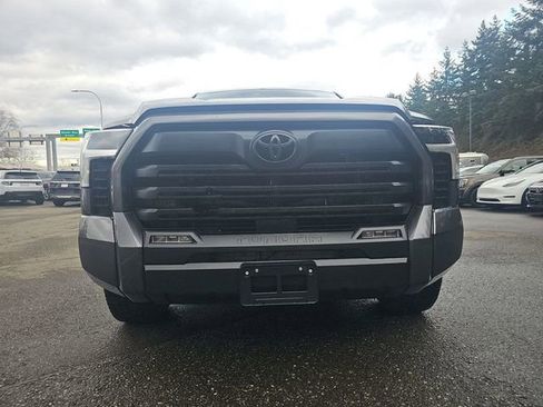 Used 2022 Toyota Tundra SR5 AWD/4WD image 19