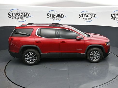 Used 2023 GMC Acadia SLT FWD image 25