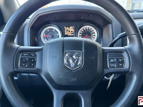 Used 2014 RAM 2500 SLT image 24