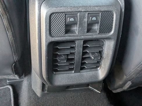 Used 2025 Ford Bronco Outer Banks AWD/4WD image 34