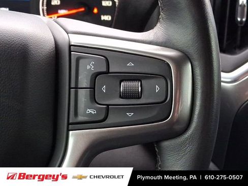 Certified 2022 Chevrolet Silverado 1500 RST image 24