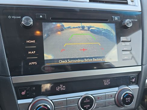 Used 2016 Subaru Outback 2.5i Limited image 22