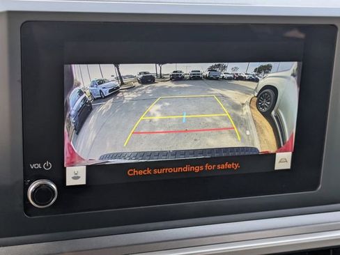 Used 2025 Toyota 4Runner SR5 image 17