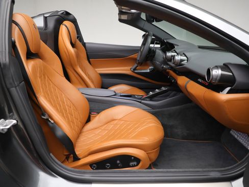 Certified 2021 Ferrari 812 GTS image 20