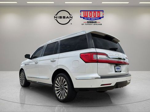 Used 2019 Lincoln Navigator Reserve AWD/4WD image 4