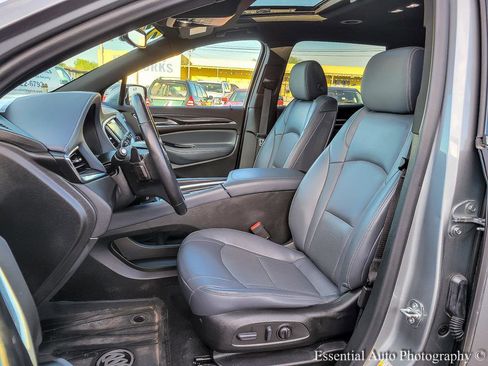 Used 2023 Buick Enclave Essence w/ Experience Buick Package AWD/4WD image 9
