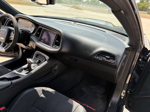 Used 2020 Dodge Challenger R/T Scat Pack image 18