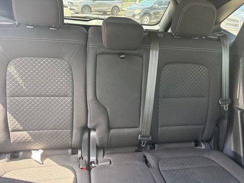 Used 2024 Ford Escape Active w/ Tech Pack #2 AWD/4WD image 9