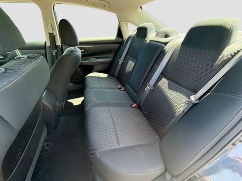 Used 2017 Nissan Altima 2.5 SV FWD image 24