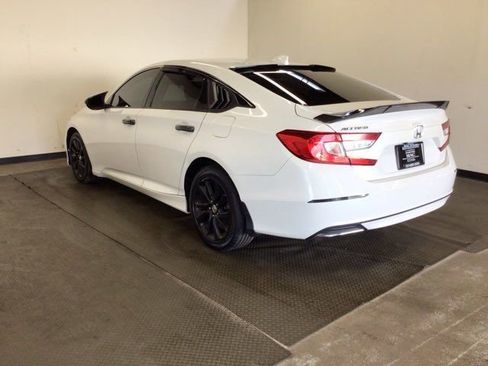 Used 2020 Honda Accord LX image 6
