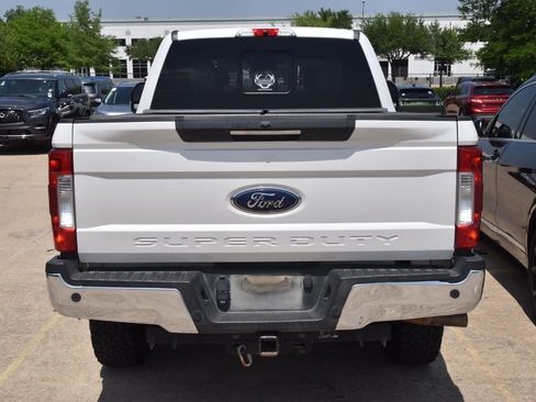 Used 2019 Ford F250 Lariat w/ Lariat Ultimate Package AWD/4WD image 6