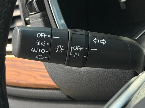 Used 2022 Honda CR-V EX-L image 19