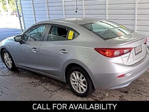 Used 2015 MAZDA MAZDA3 i Touring FWD image 2