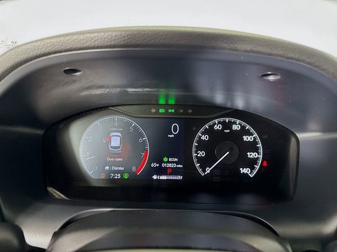 Used 2024 Honda HR-V Sport image 16