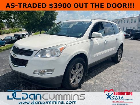 Used 2012 Chevrolet Traverse LT FWD image 1