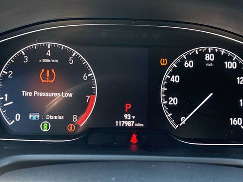 Used 2018 Honda Accord Sport image 10
