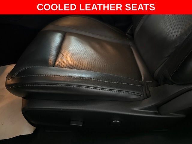 Used 2023 Dodge Challenger SXT w/ Plus Package AWD/4WD image 8