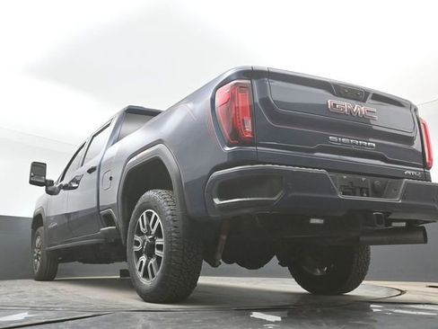Used 2022 GMC Sierra 2500 AT4 w/ AT4 Preferred Package AWD/4WD image 33