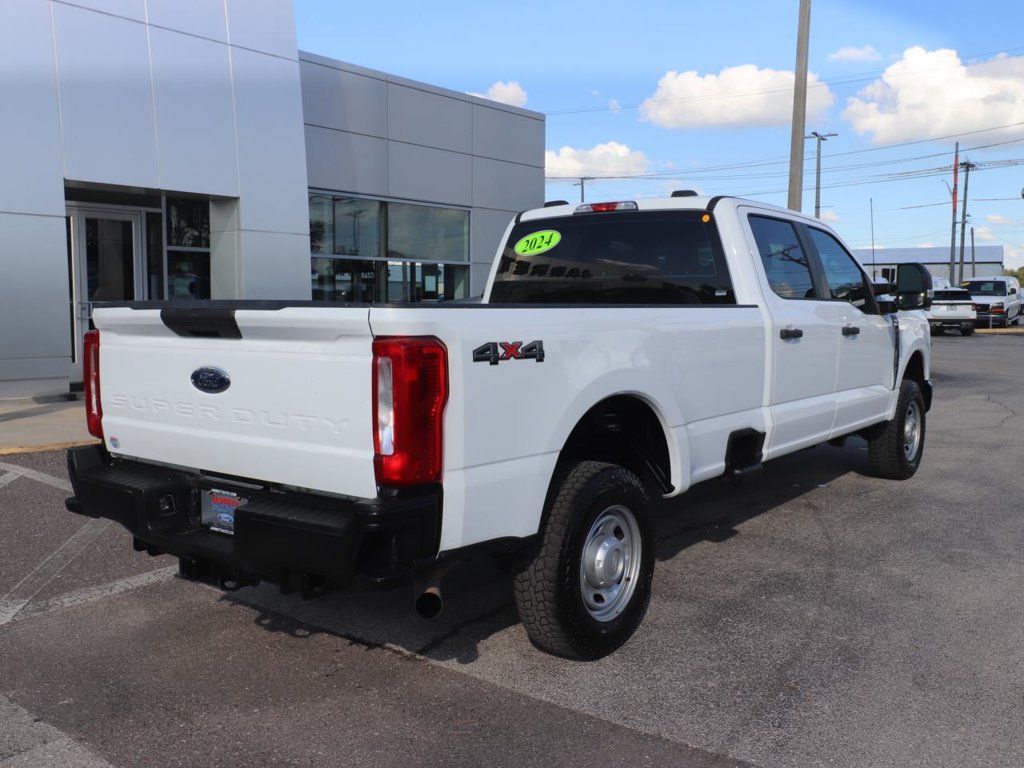 Used 2024 Ford F350 XL AWD/4WD image 15
