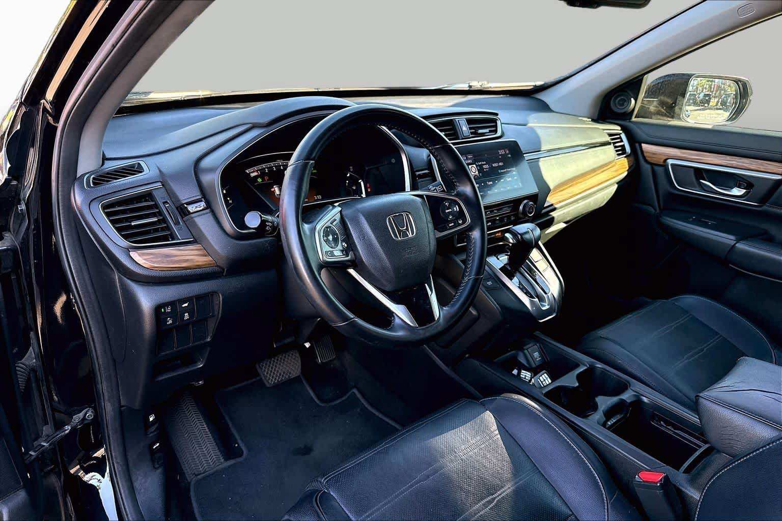 Used 2017 Honda CR-V Touring image 17