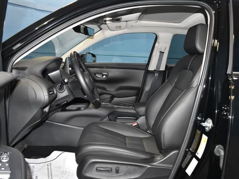 Used 2026 Honda HR-V EX-L image 6