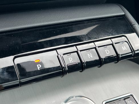 New 2025 Lincoln Navigator L Reserve w/ Jet Appearance Package image 21