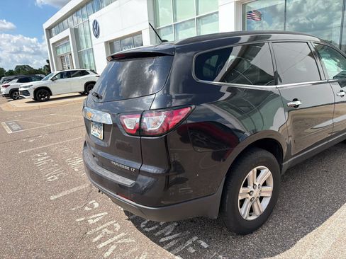 Used 2013 Chevrolet Traverse LT AWD/4WD image 6