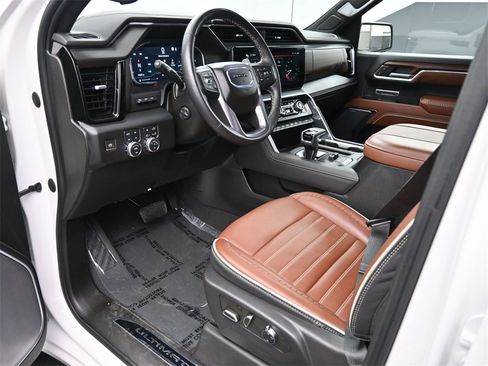 Used 2023 GMC Sierra 1500 Denali Ultimate image 2