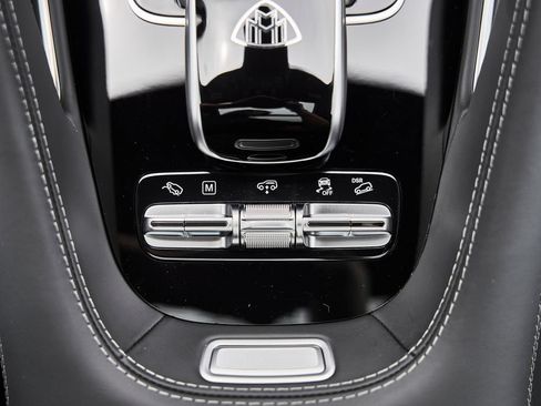 Used 2026 Mercedes-Benz Maybach GLS 600 4MATIC image 65