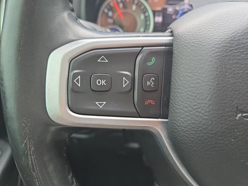 Used 2020 RAM 1500 Big Horn AWD/4WD image 14