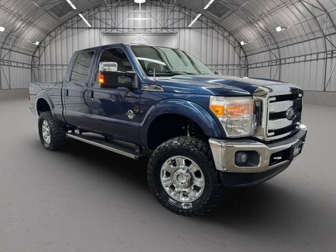 Used 2016 Ford F250 Lariat w/ Lariat Ultimate Package AWD/4WD image 8