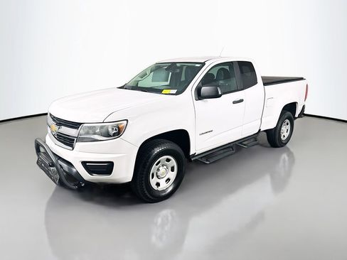Used 2019 Chevrolet Colorado W/T w/ WT Convenience Package image 3