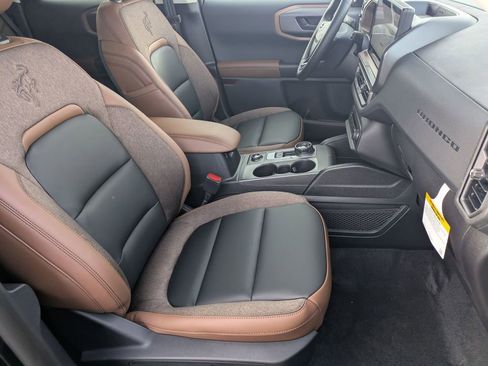 New 2026 Ford Bronco Sport Outer Banks AWD/4WD image 19