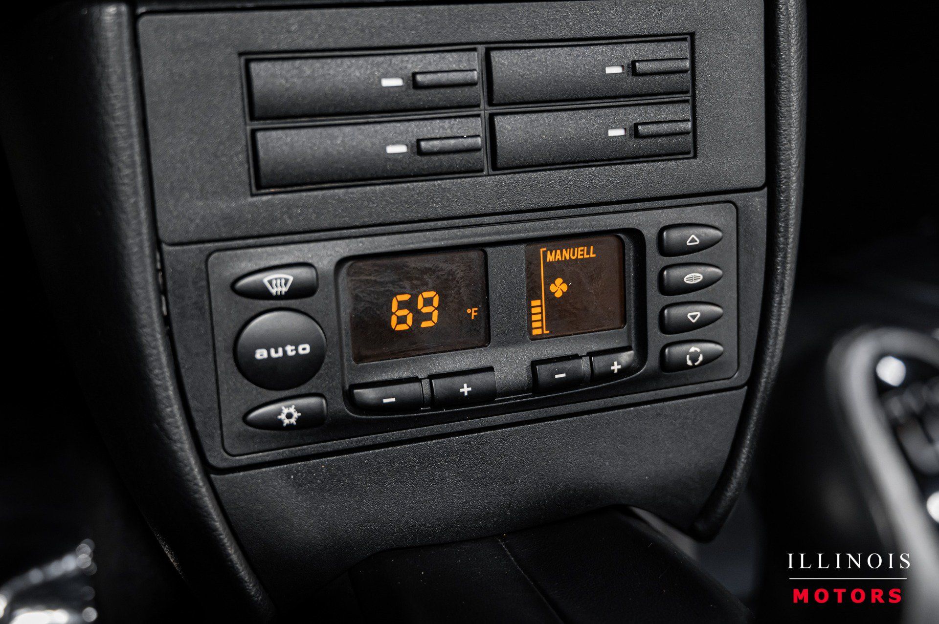 Used 2002 Porsche 911 Carrera RWD image 24